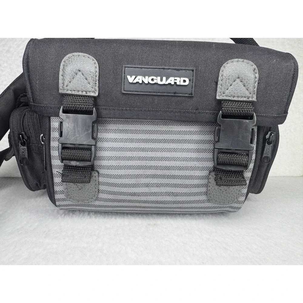 Vanguard Camera Bag Camera Hut Vintage Padded DSLR SLR Lens Carry Case